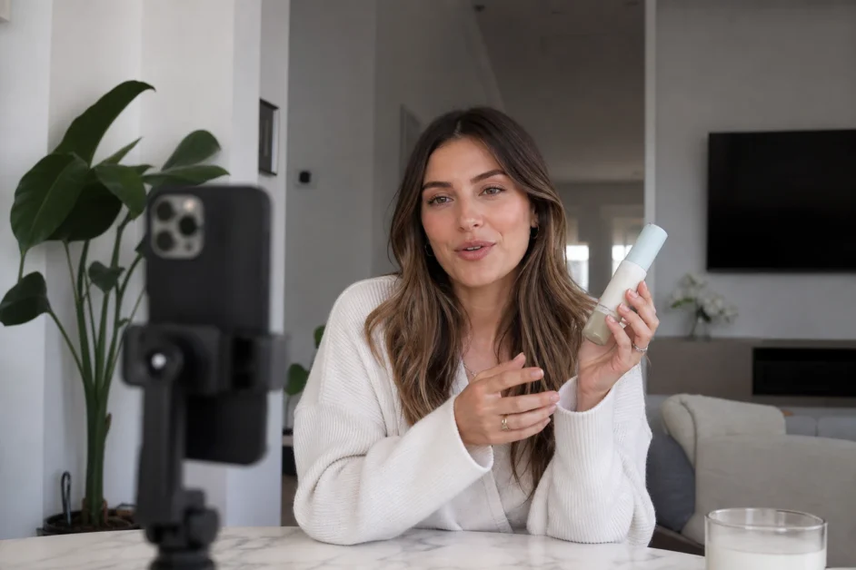 Product placement digitale integrato in un contenuto social